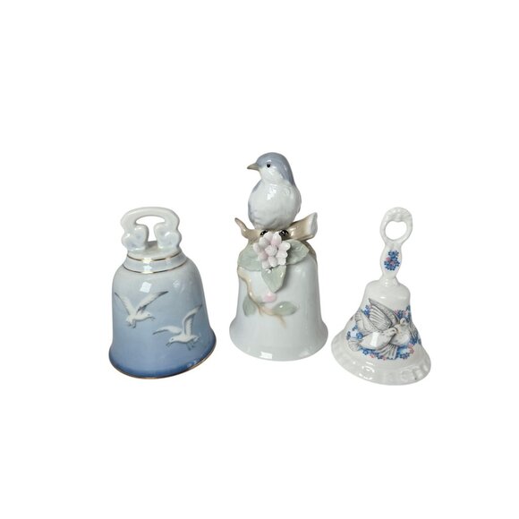 Vintage Ceramic Bell Collection Porcelain Bone China and 3 Collectible Sources - Picture 10 of 10